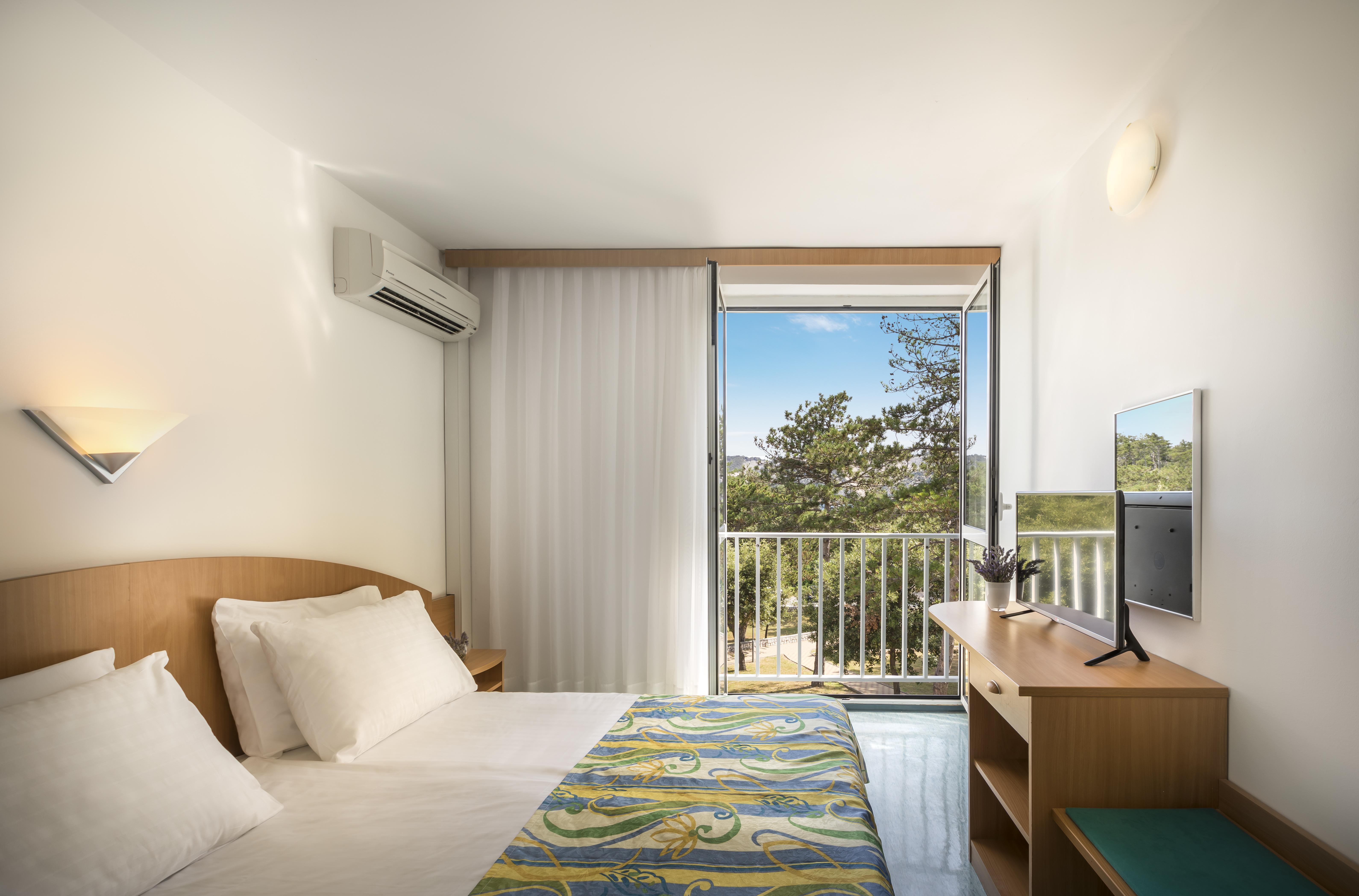 Veli Mel Hotel - San Marino Sunny Resort By Valamar Lopar Exterior photo