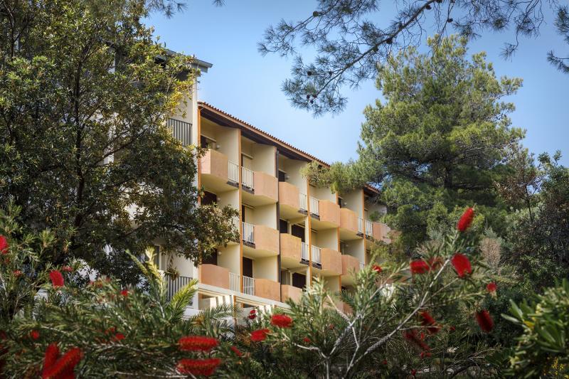 Veli Mel Hotel - San Marino Sunny Resort By Valamar Lopar Exterior photo